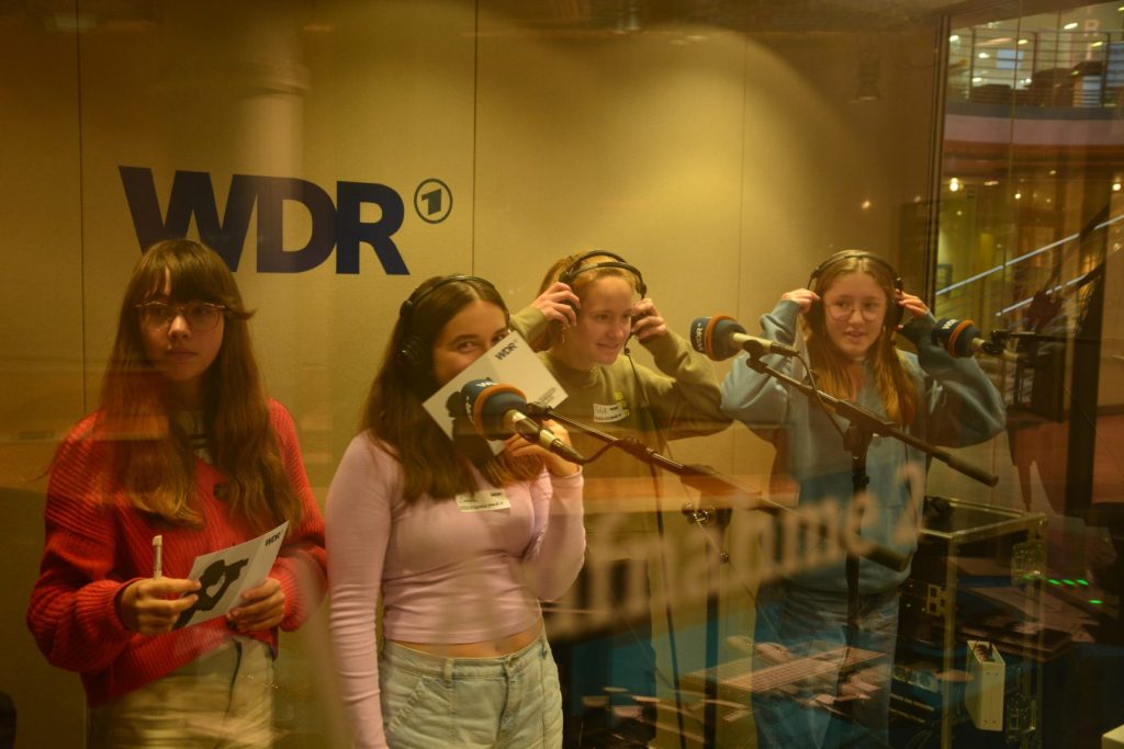 Klasse 7d im WDR Studio Zwei